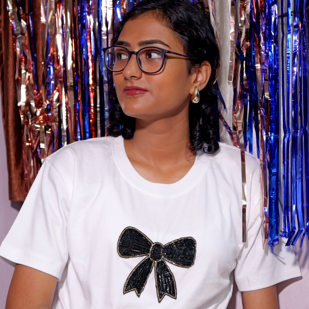 Bownjour (Bow) Classic Tee