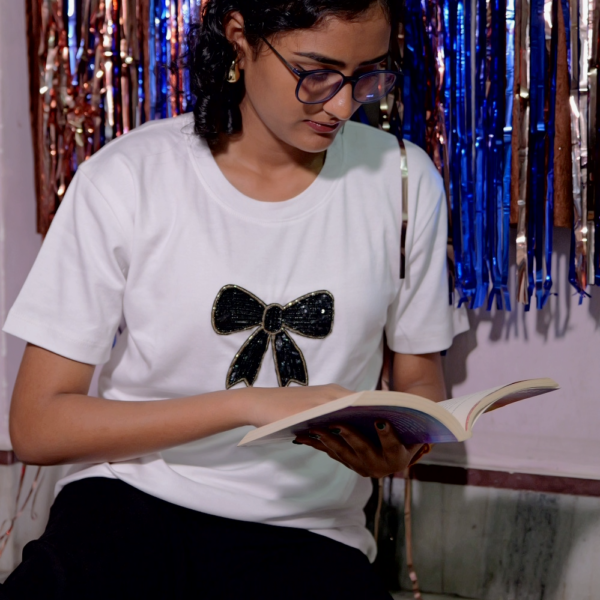 Bownjour (Bow) Classic Tee